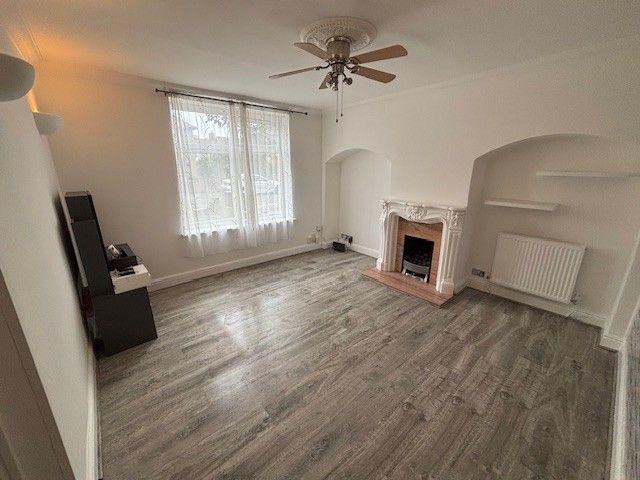 House for rent in Dagenham, Greater London