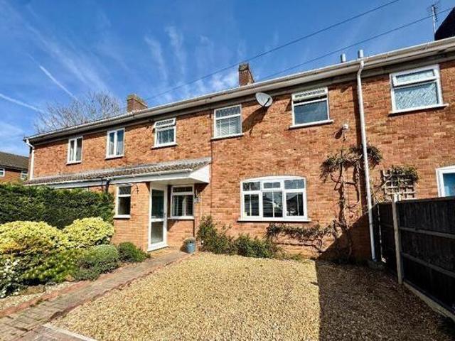 House for sale in Lyons, Greater London