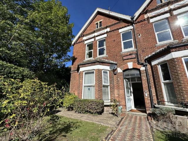 Apartment for rent in Lynwood, Folkestone and Hythe
