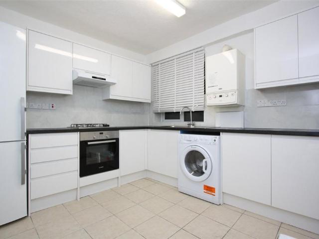 Apartment for rent in Royal Borough of Kingston upon Thames, Greater London