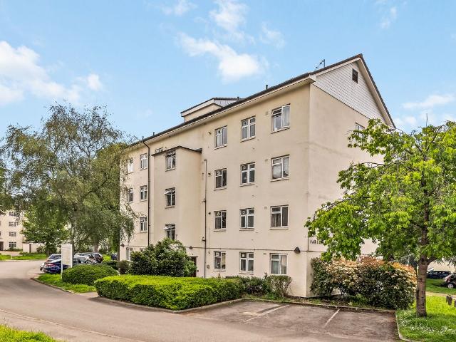 Apartment for rent in Greater London