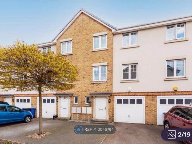 House for rent in Fishery, Maidenhead