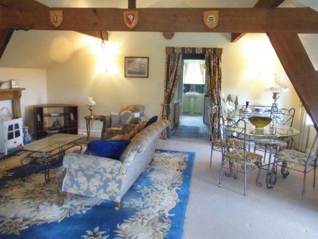 Apartment for rent in King's Thorn, Much Birch