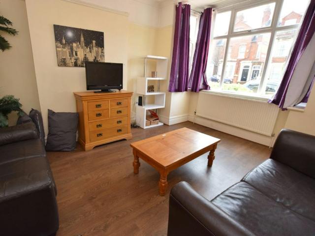 House for rent in Northampton, St David's