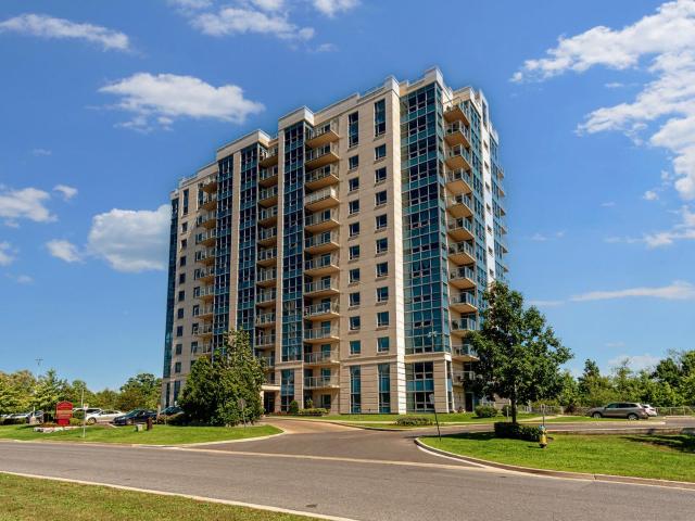Apartment for rent in Kingston
