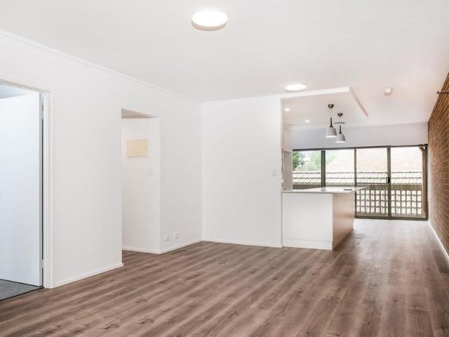 Apartment for rent in Kingston Foreshore, South Canberra