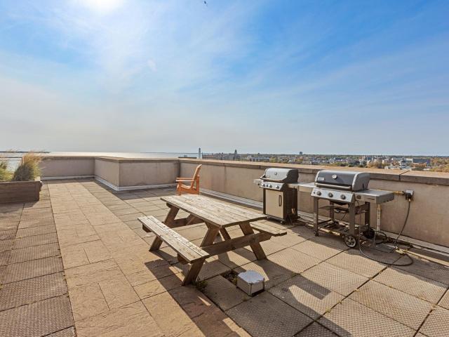 Apartment for rent in Kingston