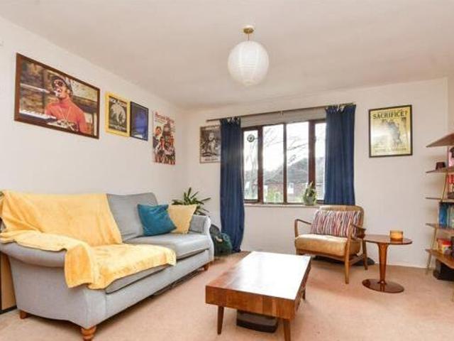 House for sale in Pachesham Park, Surrey