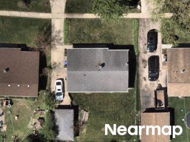 House for sale in Carpentersville House for sale in Carpentersville