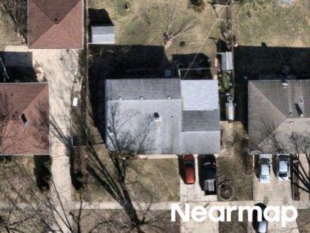 House for sale in Carpentersville, Illinois