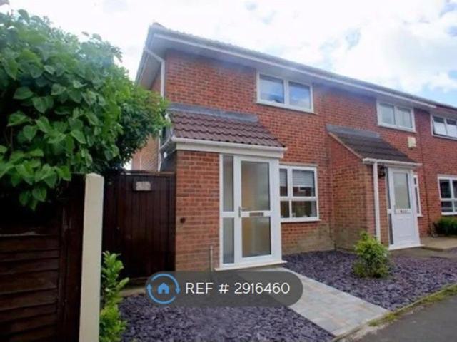 House for rent in Caldermill, East Midlands