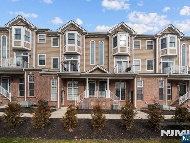 House for sale in West New York, Hudson County