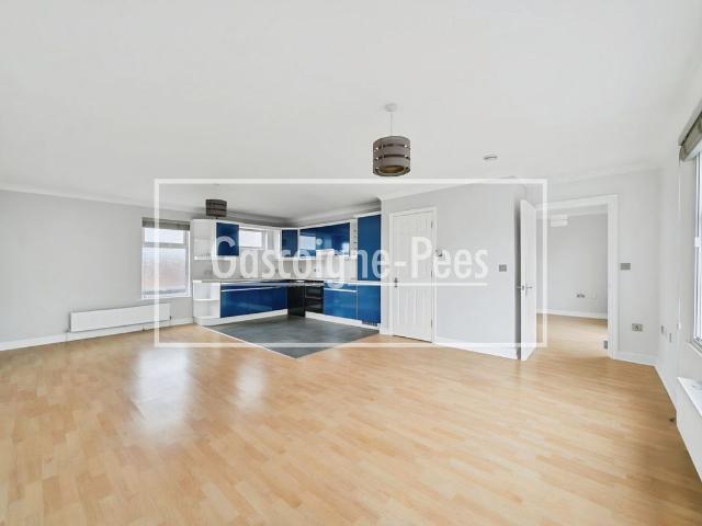 Apartment for rent in Royal Borough of Kingston upon Thames, Greater London