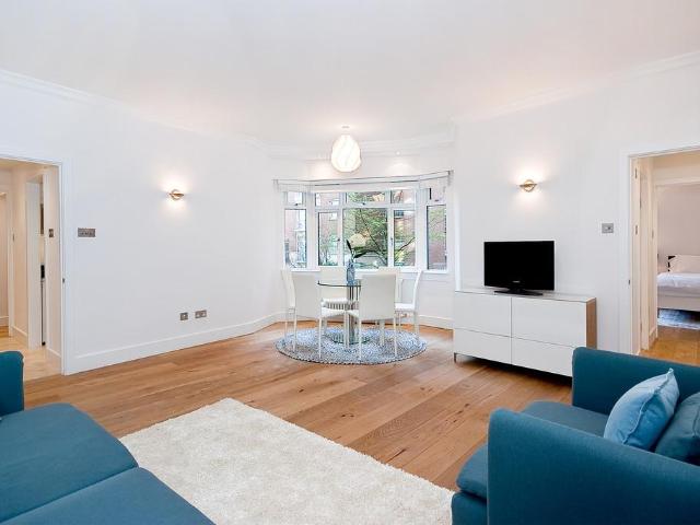 House for rent in Knightsbridge, Greater London