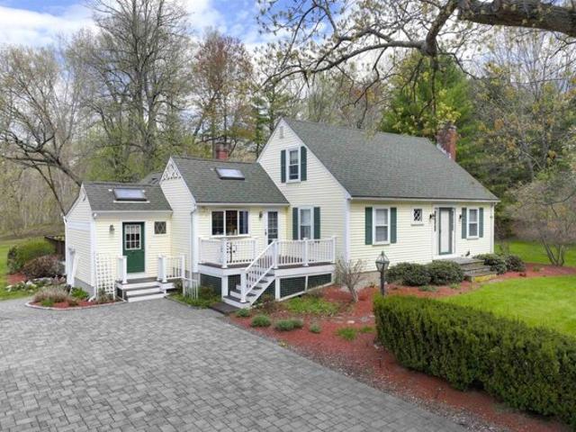 House for sale in New Hampshire