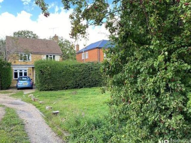 House for sale in Pachesham Park, Surrey