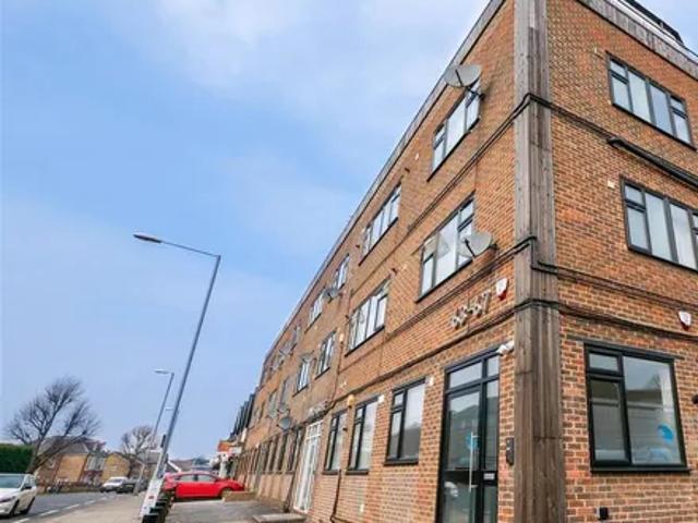 Apartment for rent in New Malden, Greater London