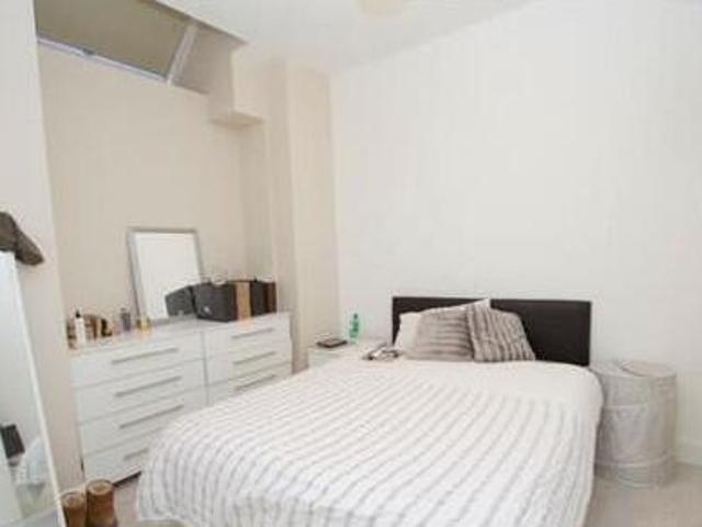 House for rent in Kingston Upon Thames, Greater London
