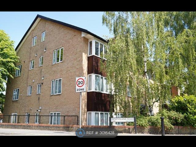 Apartment for rent in Royal Borough of Kingston upon Thames, Greater London