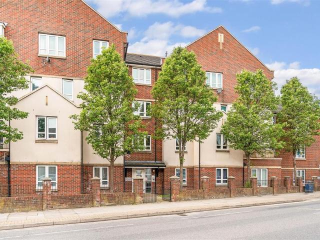 Apartment for rent in Buckland, City Of Portsmouth