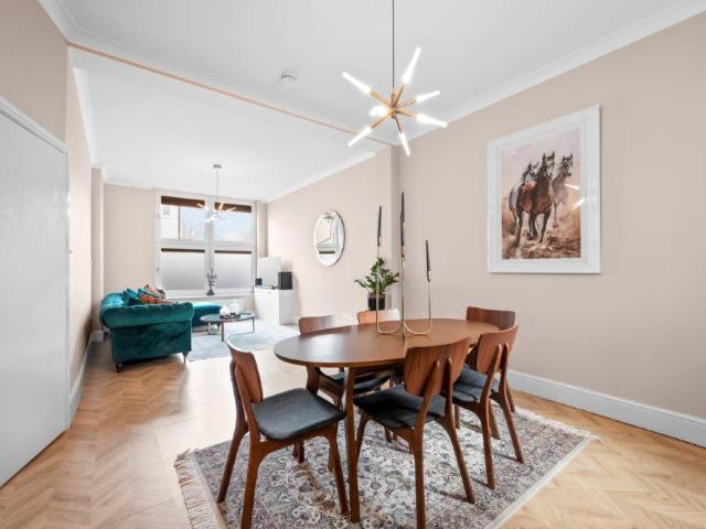 House for rent in London Borough of Merton, Raynes Park