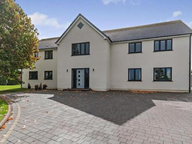House for sale in Lyons, Greater London