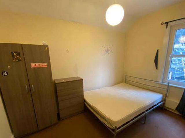 House for rent in Kingston Upon Thames, Greater London