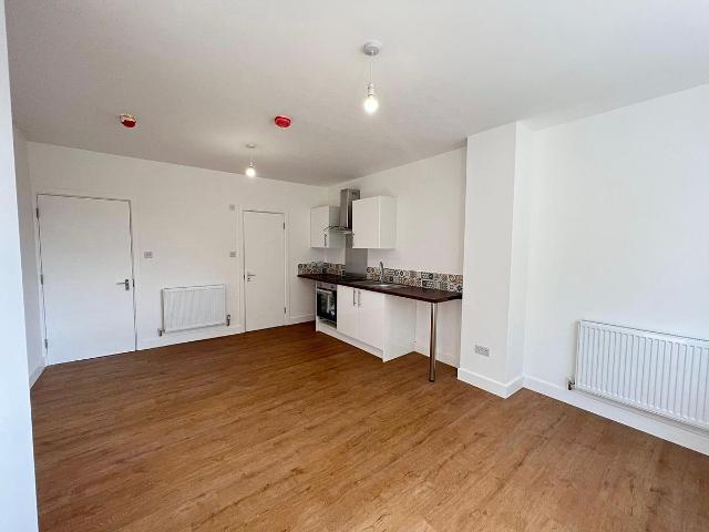 Studio for rent in Hampton Wick, Greater London