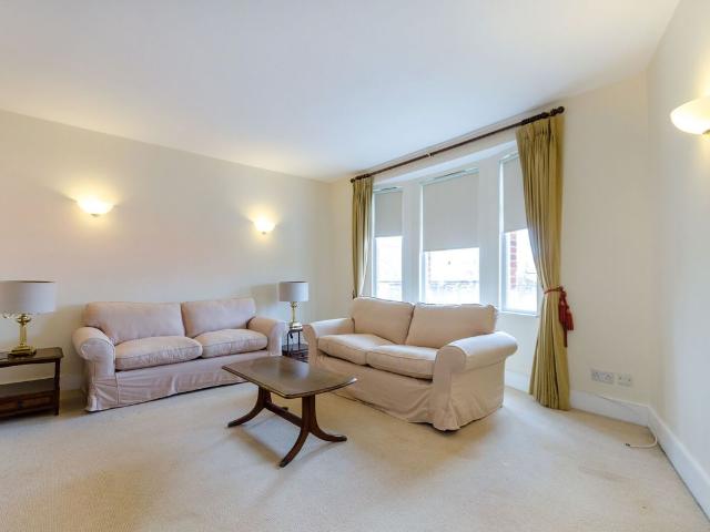 House for rent in London Borough of Merton, South Wimbledon