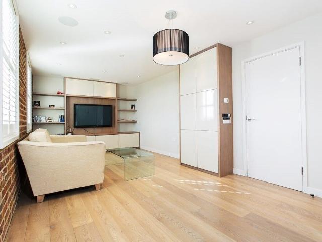 Apartment for rent in London Borough of Merton, South Wimbledon