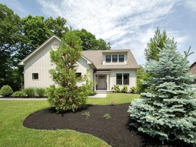 House for sale in Kingston, Massachusetts
