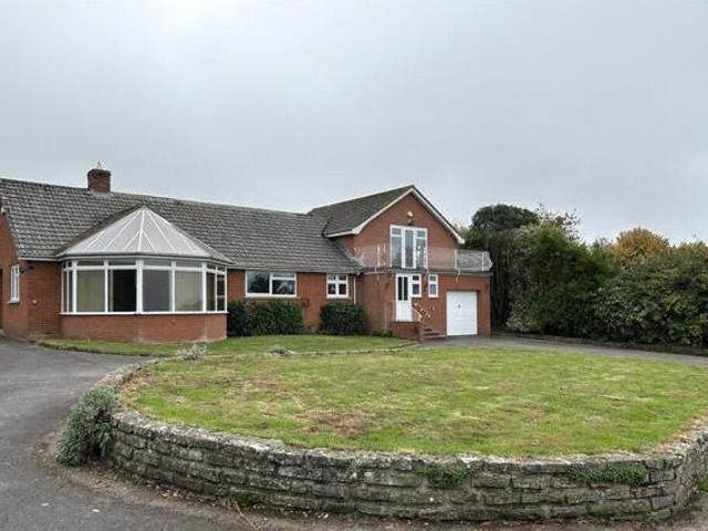 House for rent in Rumwell, Somerset