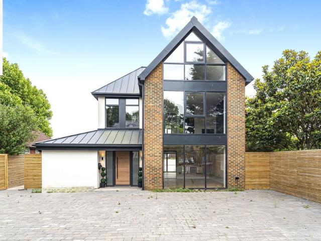 House for rent in Kingston Vale, Greater London