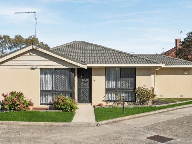 Apartment for sale in Camerons Creek, Victoria