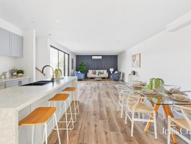 Townhouse for sale in Camerons Creek, Victoria