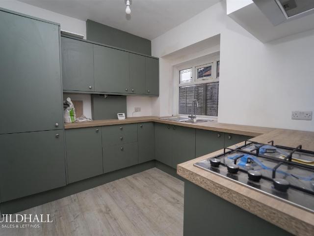 House for rent in Ashton-on-Ribble, Higher Bartle