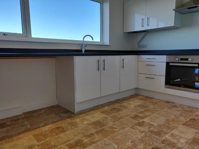 Apartment for rent in Roselands, Paignton