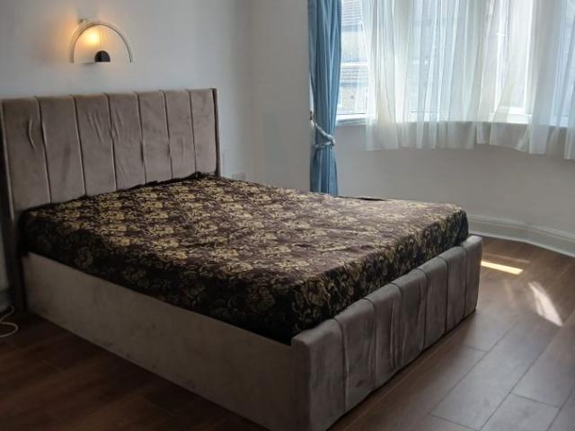 House for rent in London Borough of Croydon, Selsdon