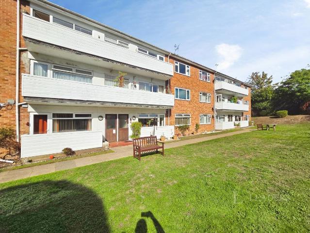 Apartment for rent in Hiltingbury, Eastleigh