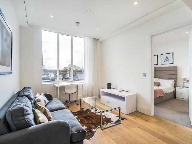 House for rent in St Clement Danes, Greater London