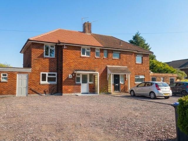 House for rent in Sydenham, Warwick