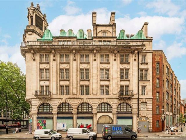 House for rent in St Clement Danes, Greater London