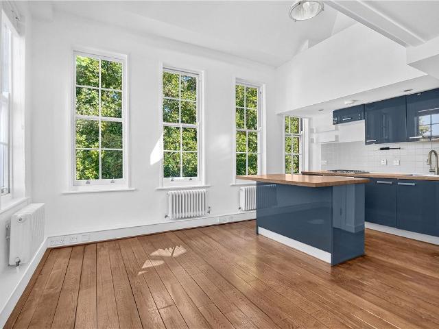 Studio for rent in St Clement Danes, Greater London