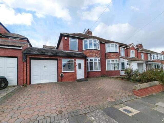 House for sale in Horsley Hill, South Shields