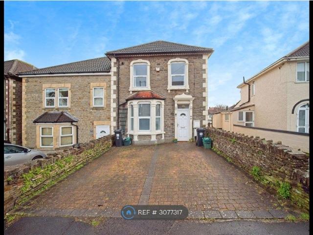 Apartment for rent in Kingswood