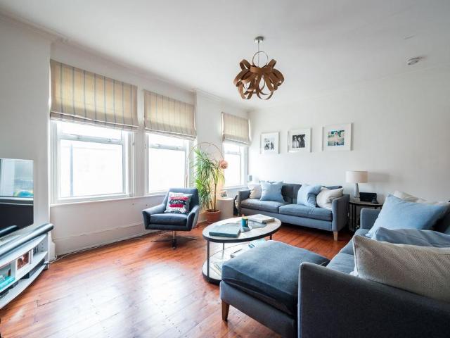 Apartment for rent in Streatham Hill, Greater London