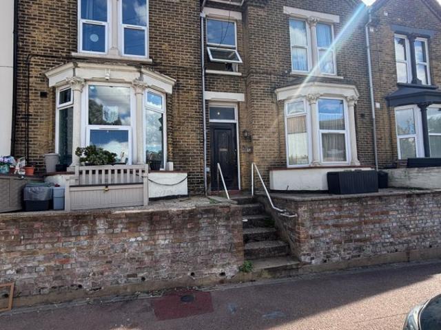 Studio for rent in Brompton, Gillingham
