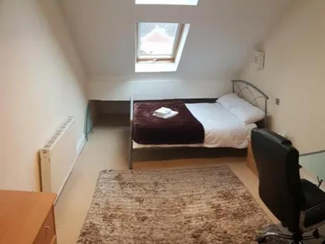 House for rent in Georgia, Greater Manchester