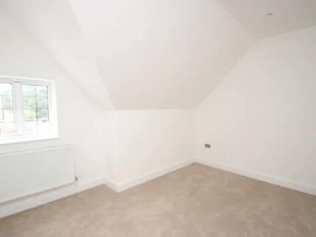 House for rent in London Borough of Croydon, Selsdon
