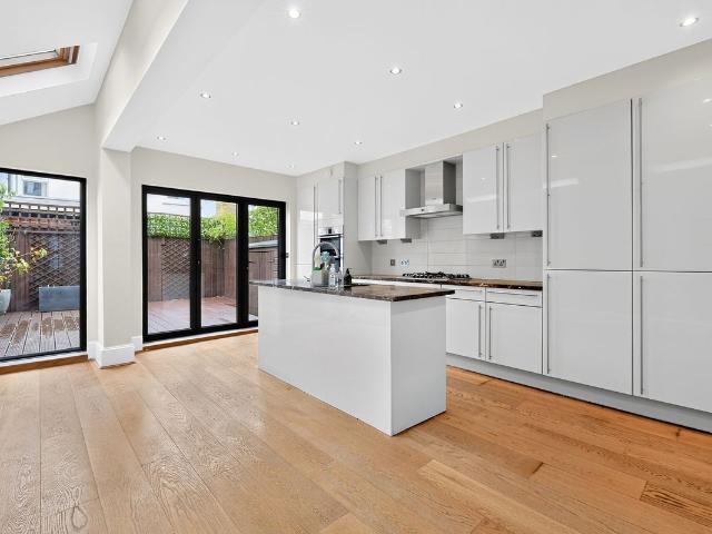 House for rent in Fulham, Greater London